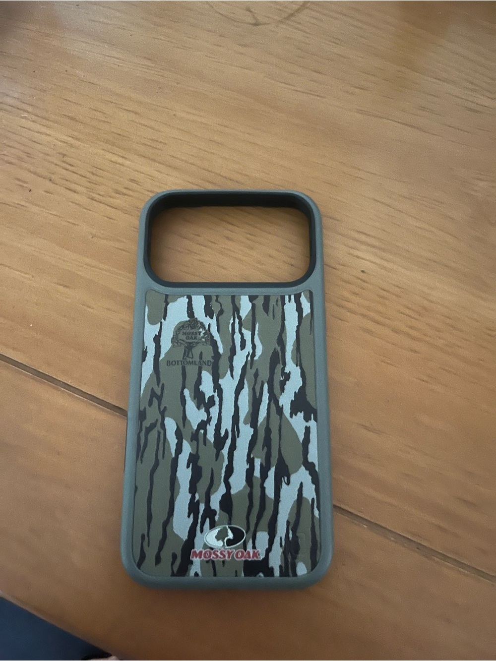Mossy Oak Camo Silicone Phone Case in Olive Green and Black